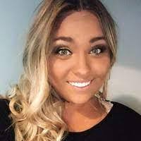 Lauren Enderle's Instagram, Twitter & Facebook