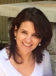 Karen Heaps's Instagram, Twitter & Facebook