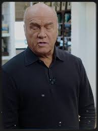 Paul Vineyard's Instagram, Twitter & Facebook