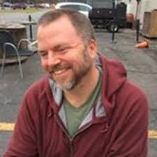 Elliott Roberts's Instagram, Twitter & Facebook