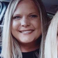 Cindy Crone's Instagram, Twitter & Facebook