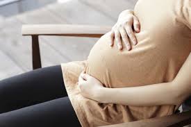 Ketika ini, anda dan bayi akan mengalami perubahan yang dramatik dari segi perkembangan fizikal. Ini Posisi Bayi 7 Bulan Dalam Kandungan Moms Wajib Tahu Orami