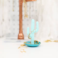 Maria provenzano is bringing some backyard entertainment to your party with this fun diy. How To Make A Clay Cactus Ring Holder