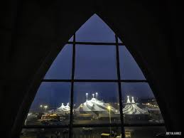 Santa Monica Close-up: KOOZA Takes Flight: Cirque du Soleil Returns to Santa  Monica Pier for a Dazzling Show Under the Big Top