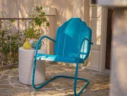 Use a light gray primer for a light final paint color, and a black primer for a darker final color. How To Paint An Outdoor Metal Chair How Tos Diy