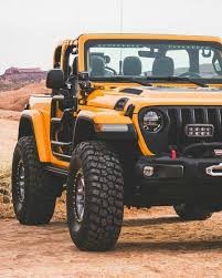 The Muscular Jeep In Yellow In 2020 Dream Cars Jeep Jeep Cars Jeep Photos