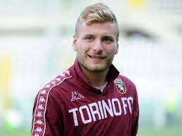 (at least the way i see it.) right now he is 144 000, which i think is cheap. Ciro Immobile Imdb