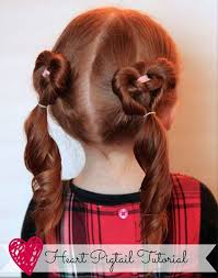 A Woman Feel Confident About Herself When She Is Dolled Up Properly With Nicer Hairdo And Awe Valentine S Day Hairstyles Valentines Hairstyles Kids Hairstyles