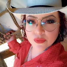 Durango no te pierdas #CuernosChuecos el 15 de junio en la Plaza de Toros  "Alejandra". 📣Inicia venta de boletos el próximo lunes 27 de mayo.  ‼️Podrás adquirir tus boletos en: ✓ Granja “