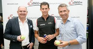 Sepp straka musste vor seinem ersten golfschlag im detroit gc am donnerstag über drei stunden lang däumchendrehen, da eine gewittefront für eine lange verzögerung sorgte. Der Thiem Spirit Kommt Auf Die Leinwand Leadersnet