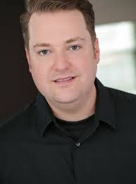 Wallace Scott's Instagram, Twitter & Facebook