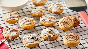 The recipe calls for a homemade pie crust, but you can easily save time by using a store bought version. Quick Easy Pie Crust Recipes And Ideas Pillsbury Com
