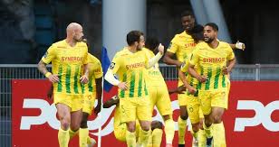 ⚽️ instagram officiel du fc nantes 8x champion de france @fcnacademie • @fcnfeminines • @fcnantesesports • @fcnboutique • @riricanarioff. U9nhul6g5ahoym