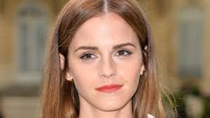 She moved to oxfordshire when she was five, where she attended the dragon school. Emma Watson S Biggest Regret About Harry Potter