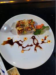 The Perks Of Being The Only Couple In The Hibachi Restaurant Imgur Sushi Art Food Food Presentation