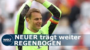 Born 27 march 1986) is a german professional footballer who plays as a goalkeeper and captains both bundesliga club bayern munich and the germany national team. Em 2021 Zeichen Fur Toleranz Uefa Findet Manuel Neuers Regenbogenbinde Unbedenklich I Welt News Youtube
