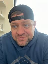 Dewalt packout special with Milwaukee team