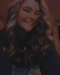 Always in a sunny state of mind.👙🌊