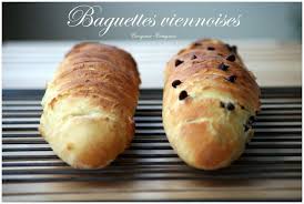 Baguette Viennoise Chocolat Blanc Contre Baguette Viennoise Chocolat Noir Chocolat Blanc Chocolat Noir Chocolat