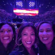 I'm going to start at the END of the Justin Timberlake concert when they  give credit where credit is due! I waited until they rolled the credits to  find the WARDROBE, STYLING +