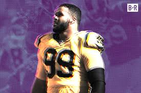 Rams defensive tackle aaron donald is the reigning defensive player of the year and is expected to repeat after collecting 20.5 sacks this season. There S Nothing O Lines Can Do About Aaron Donald Bleacher Report Latest News Videos And Highlights