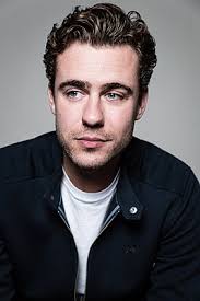 In seizoen 1 van gtst nam ad hoeymans de rol van menno develing op zich. Beau Schneider Wikipedia