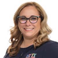 Jennifer Gensler's Instagram, Twitter & Facebook