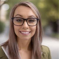 Samantha Crowder's Instagram, Twitter & Facebook