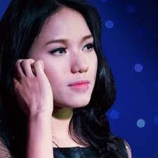 King of rap, pháo & thùy chi. Album Thuy Chi By Halo On Soundcloud Hear The World S Sounds