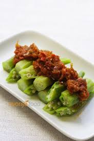 Homemade lady fingers recipe a nice lady finger recipe to try ! Sambal Okra Sambal Lady S Fingers Yummy Vegetable Recipes Vegetable Recipes Nyonya Food