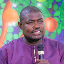 Deacons & Deaconesses