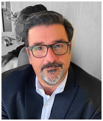 Bikini Destinations (TV Series 2003– )