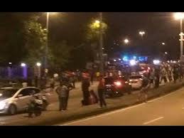 Beberapa suspek kes rusuhan di kuil sri maha mariamman, usj 25, minggu lalu dibawa ke lokasi kejadian. Bukan Rusuhan Kaum Lebih 200 Orang Ceroh Kuil Sri Sakthi Maha Mariamman Usj 25 By Kelantan