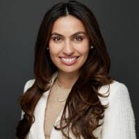 90+ perfiles de «Nisha»