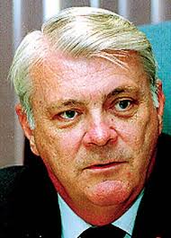 Lawrence Crow's Instagram, Twitter & Facebook