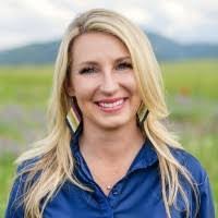 Allison Hupp's Instagram, Twitter & Facebook