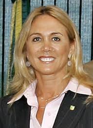 Jogadora fala sobre carreira, projeção após os gramados e o que falta ao futebol feminino da frança há 1 mês dona do campinho pernambucano feminino 2021 deve começar em setembro e tem cinco clubes inscritos Hortencia Marcari Wikipedia A Enciclopedia Livre