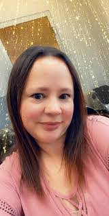 Denise Shoemaker's Instagram, Twitter & Facebook