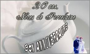 Quand on atteint les anniversaires de pierres précieuses, il est de bon ton de faire un cadeau en conséquence à sa femme. Animation Anniversaire De Mariage 20 Ans