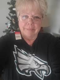 I think I found my new favourite t shirt. I got it from here  👇https://byeamericashop.com/475