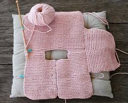 Ormesi Kolay Bir Hirka Modeli Orgu Bebek Yelek Hirkalar