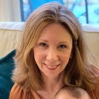 Lisa Mellinger's Instagram, Twitter & Facebook