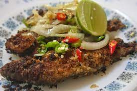 Kamu juga bisa membuat sendiri di rumah dan menghidangkannya malam ini. Ada Rahsia Goreng Ikan Pekasam Tak Hancur Patutlah Terlajak Sempurna Bentuknya Keluarga