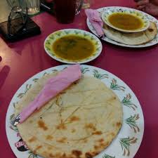 Hindistan'dan tamil müslüman tüccarlar tarafından popüler hale getirildi. Restoran Nasi Kandar Subaidah 1 Tip