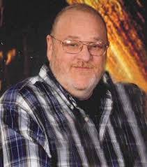 Travis Mosley's Instagram, Twitter & Facebook