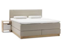 • relaxfunktion, relaxsessel, sitzprobe, comforttest, sitzkomfort. Svane Zense Continental Boxspringbett