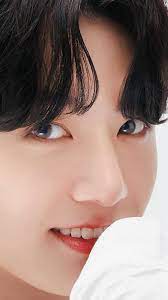 pin de cookieyuli en jungkook foto jungkook jungkook logo de bts