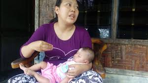 Sumber nutrisi bayi baru lahir tidak berasal dari makanan padat ataupun makanan setengah padat. Sedihnya Bayi 4 Bulan Ini Digerogoti Virus Rubella Kondisinya Kini Sangat Memprihatinkan Tribun Medan
