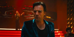 Ewan Mcgregor Birds Of Prey Gif Pin On Tallia