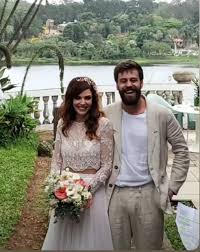 Maybe you would like to learn more about one of these? Titi Muller Se Emociona Ao Falar Da Festa De Casamento Com Tomas Bertoni Melhor Noite Da Vida Famosos Gshow
